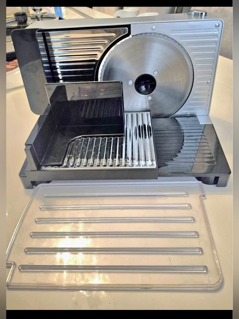 Stainless Steel and Black Electric Food Deli Slicer - Precision Kitchen Slicing